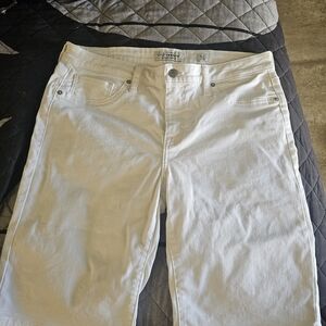 Lucky Brand White Women's Bermuda Shorts